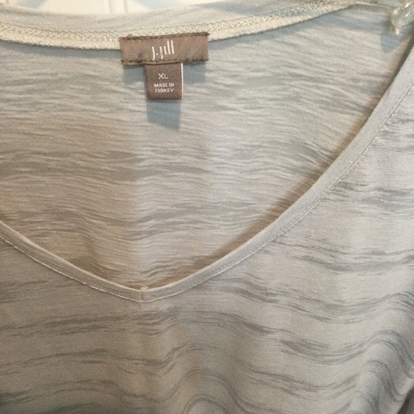 J.Jill Long Sleeve Gray & White V Neck Casual Top Size XL - Picture 6 of 8